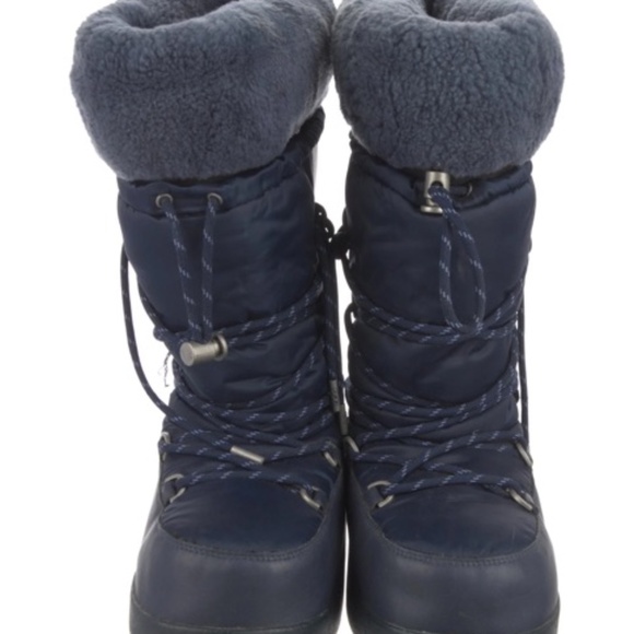 Uggs boots size 10 - Picture 1 of 10